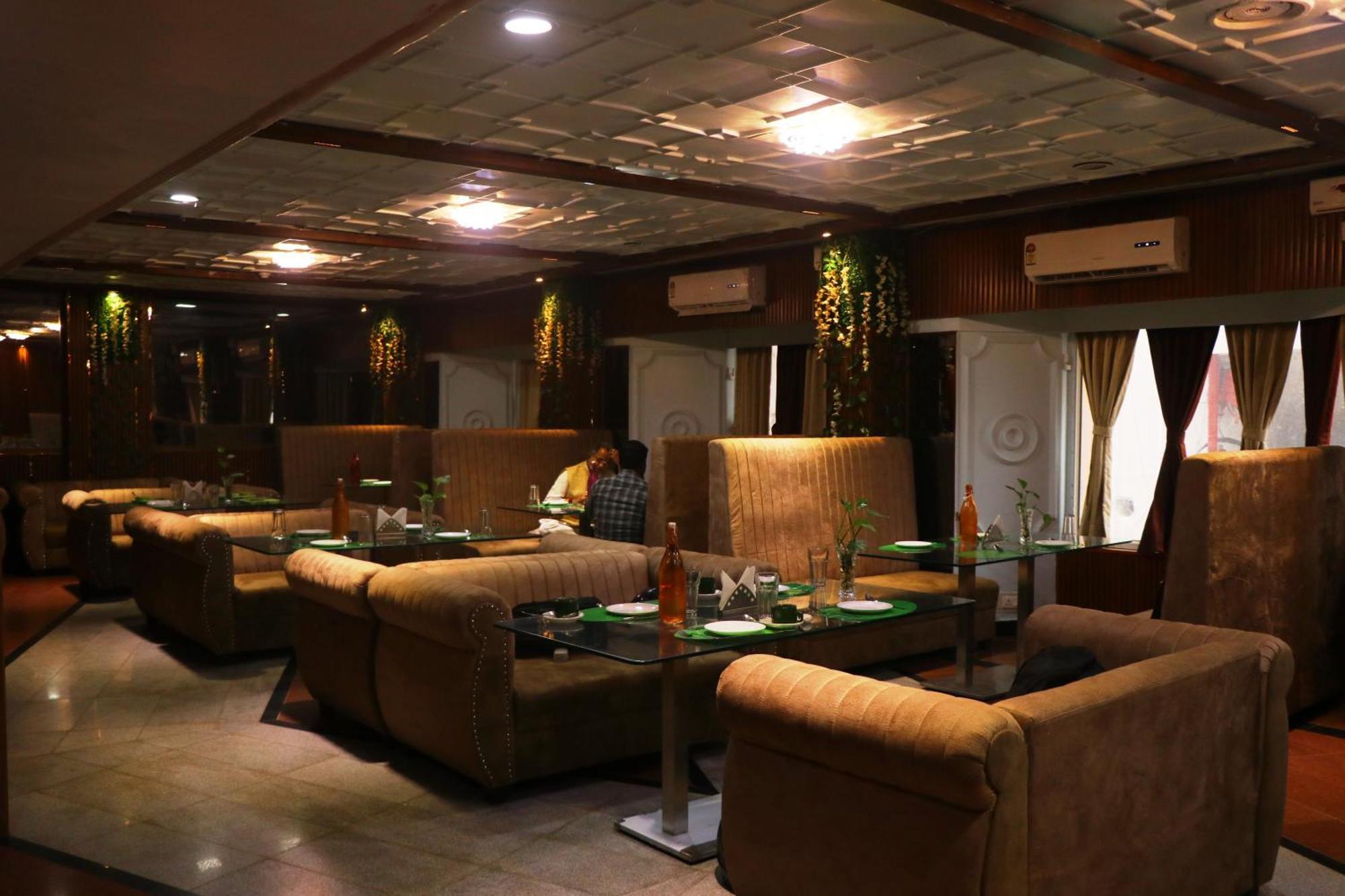 Hotel Samrat International Patna  Eksteriør bilde